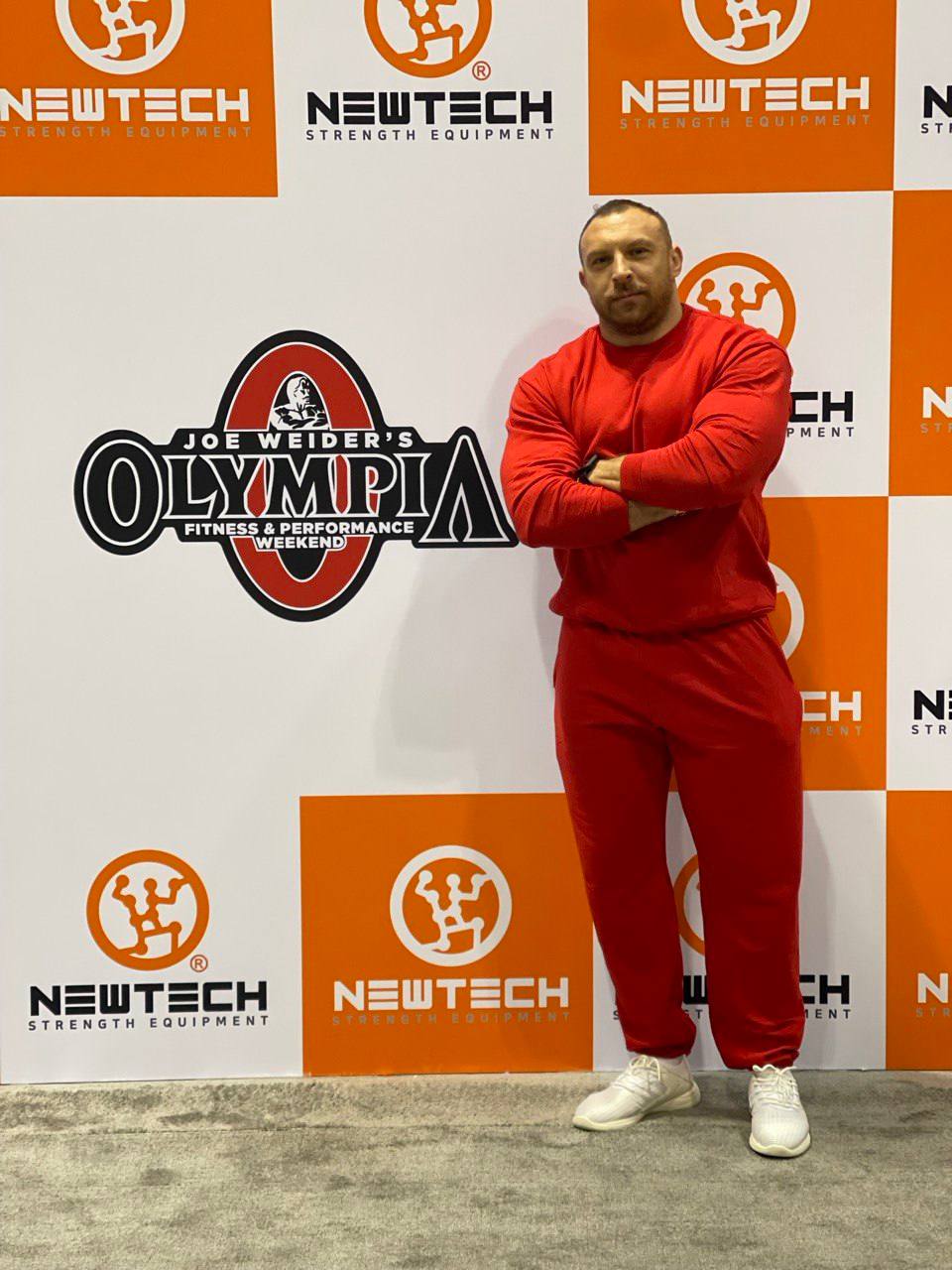 Перов Антон